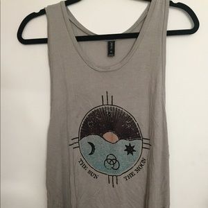 NWOT Woman’s muscle tee